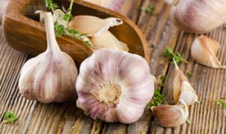 大蒜吃多了屁多是什么原因 屁多的原因