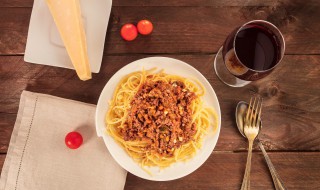 炸酱面的做法大全家常 三种炸酱面的做法介绍