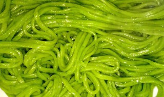 如何制作好吃又营养的菠菜面条? 怎么制作好吃又营养的菠菜面条?