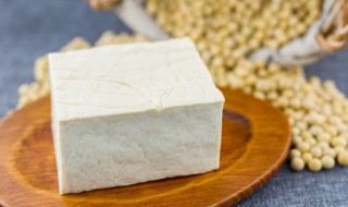 豆腐草鱼家常做法 豆腐草鱼的烹饪方法