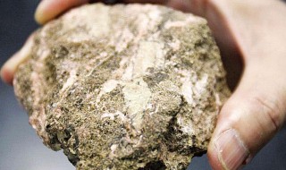 稀土是金属还是矿物 谁发现稀土的