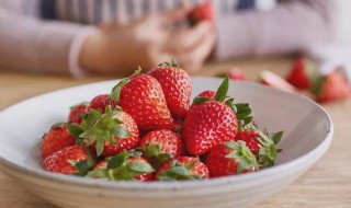 洗草莓的正确方法加盐 如何用盐正确洗草莓