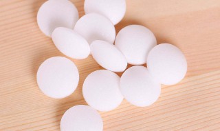 樟脑丸怎么快速散味道 樟脑丸如何快速散味道