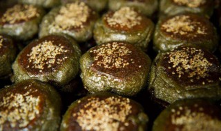 清明麦芽塌饼的做法 清明麦芽塌饼的做法介绍