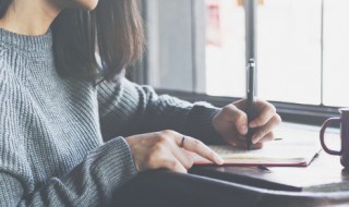 盯怎么组词语 汉字盯怎么组词语