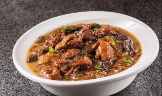 笨鸡怎样炖的烂又好吃 笨鸡炖的烂又好吃的做法介绍