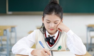 莹组词语 莹出色组词