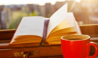 描写水面的好句子 描写水面的好句子推荐