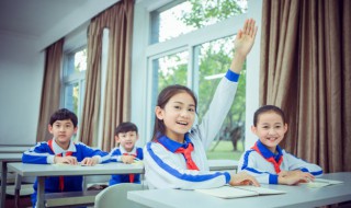 关于仰望星空的作文 仰望星空的作文如何写