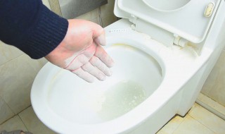 马桶盖子泛黄怎么处理 马桶盖子泛黄的处理方法
