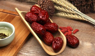 酒枣制作方法及配方 酒枣怎么做