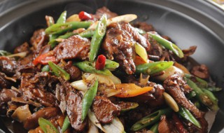 临沂炒鸡的正宗做法 做临沂炒鸡的方法