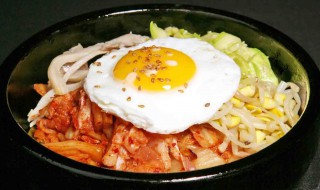 韩式拌饭简单的做法 美味的韩式拌饭简单的做法