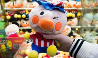 夹娃娃简单的方法 一定来看一下吧