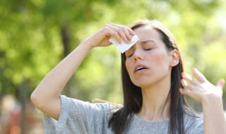 表示热的幽默句子 表示热的幽默句子精选