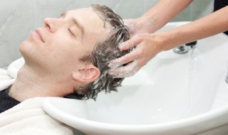 早上能不能洗头发 早上可以洗头发