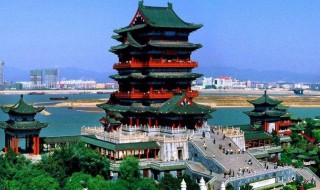 穷且益坚不坠青云之志的意思 关于穷且益坚不坠青云之志的意思