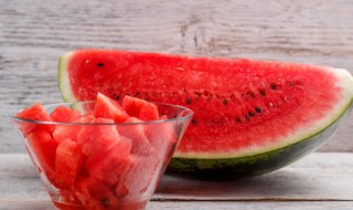 关于西瓜的唯美句子 描写西瓜的句子