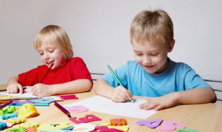 小哥两快乐成长的句子 小哥两快乐成长句子