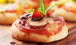 迷你披萨的简单做法 迷你披萨简单做法