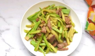 肉炒西葫芦的家常做法 做肉炒西葫芦流程