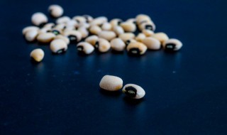 焖酱豆的家庭制作方法 焖酱豆怎么做