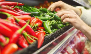 辣椒蒜蓉酱的制作方法 怎么做辣椒蒜蓉酱