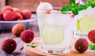荔枝饮品制作方法 巨好喝的荔枝饮烹饪技巧分享