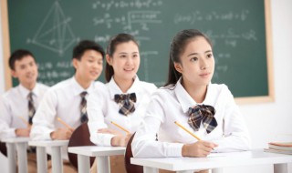 旗舰怎么读 旗舰的意思