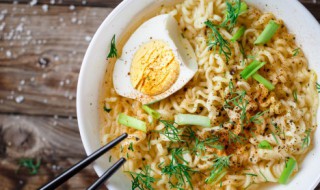 方便面怎么煮好吃步骤 方便面如何煮好吃步骤