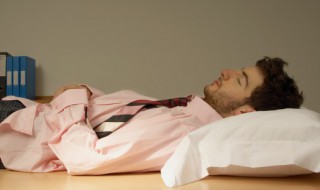 做梦梦到被鬼吓的意思 做梦梦到被鬼吓含义