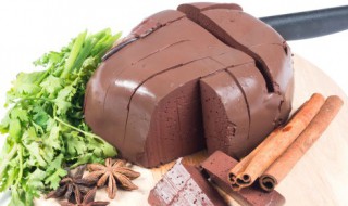 鸭血炒白菜的做法 鸭血炒白菜怎么做