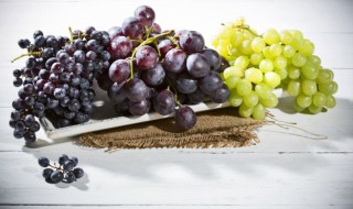 女人梦到树上全是葡萄 女性梦见身上有葡萄