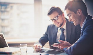 职场新人注意哪些礼仪 职场新人注意如下礼仪