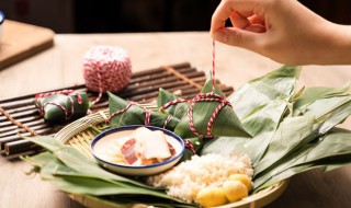 粽子的做法是蒸还是煮 粽子是蒸还是煮好