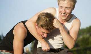 梦到朋友杀人 梦见朋友杀人了