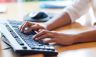 电脑用键盘怎么关机 电脑用键盘如何关机