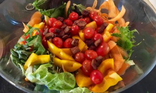 牛肉怎样做沙拉 牛肉风味沙拉的做法介绍