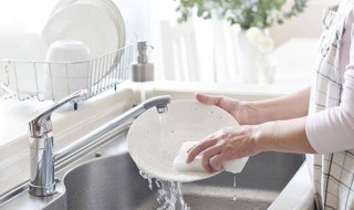 碗碟怎么处理干净 把碗洗得更干净的方法
