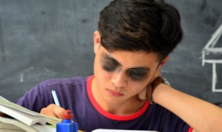 英语的阅读理解怎样做 教你如何做好一篇英语阅读理解