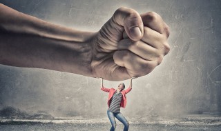 生活中面对挫折如何做 提升自己最重要