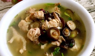 生香菇和鸡肉怎样做汤 生香菇鸡肉汤的做法