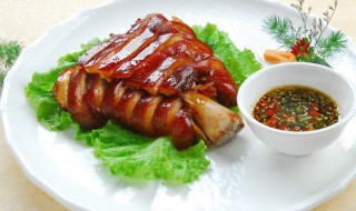 好吃的酱肘子怎样做 好吃的酱肘子做法