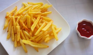 怎样做炸薯条 炸薯条的做法介绍