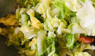 卷心菜泡菜的简单做法 卷心菜泡菜的简单做法介绍