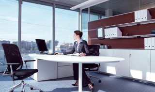 公务员是干什么的 关于公务员的简介