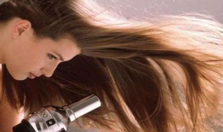 自来卷头发怎么变直 自来卷头发变直的方法