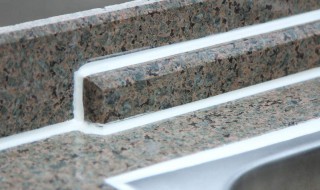 玻璃胶用什么可以洗掉 有什么方法呢