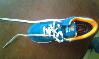 如何穿鞋带 怎么穿比较好看