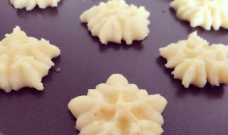 简单烤饼干的方法 简单又美味烤饼干的方法